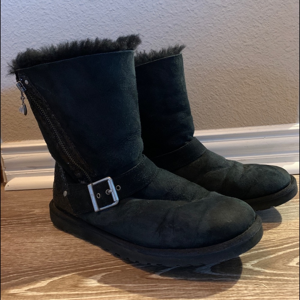 UGG Classic Short Black boots Pré-loved